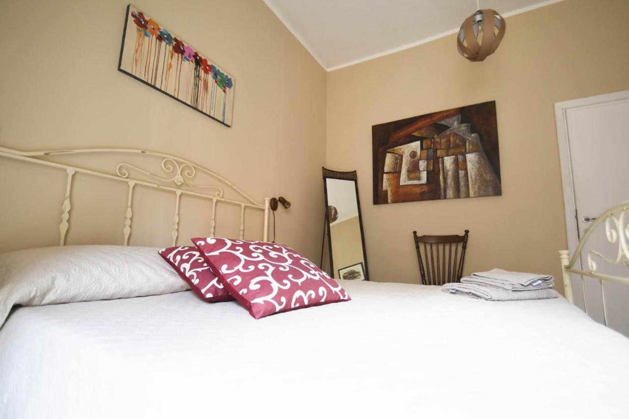 קאסטלסארדו B&B La Pianedda מראה חיצוני תמונה